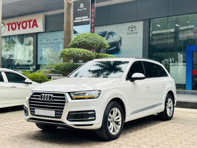 Audi Q7 2018 26.000 km Trắng