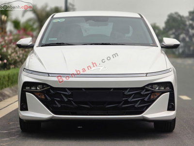 Xe Hyundai Accent Cao cấp 1.5 AT 2024