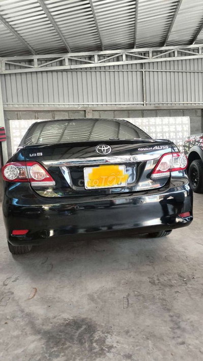 Toyota Altis 2011 Số sàn 81000km Đen