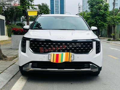 Xe Kia Carnival Signature 2.2D 2025