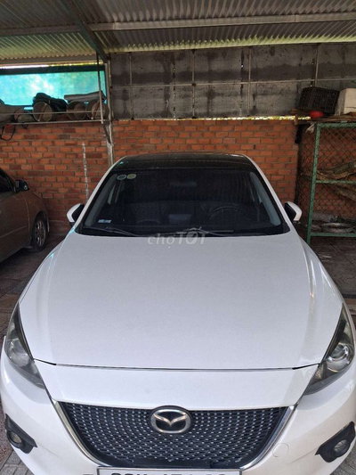 Mazda 3 Trắng 5 chỗ Tự động