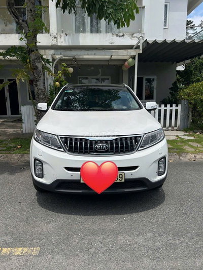 KIA Sorento 7 chỗ Trắng 49k km
