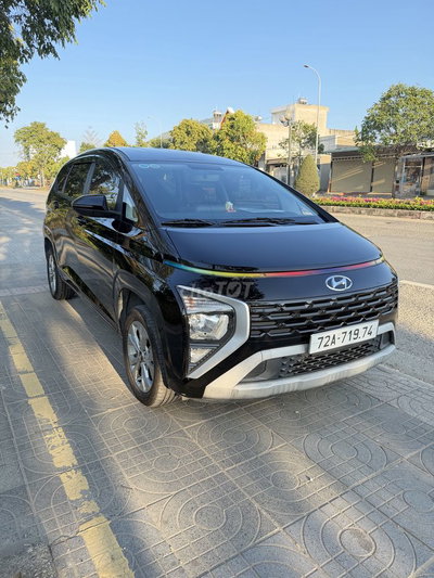 Hyundai Stargazer 2022 Đen
