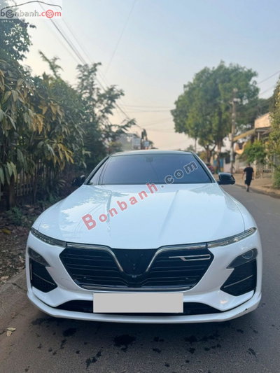 Xe VinFast Lux A 2.0 Plus 2.0 AT 2020