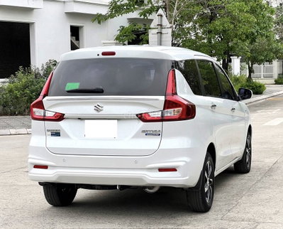 Suzuki Ertiga Hybrid 2023 AT Trắng
