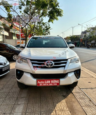 Xe Toyota Fortuner 2.4G 4x2 MT 2018