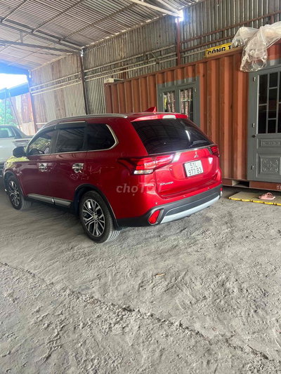 Mitsubishi Outlander 2019 2.4 Premium - 101000 km