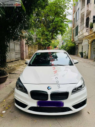 Xe BMW 2 Series 218i Active Tourer 2015