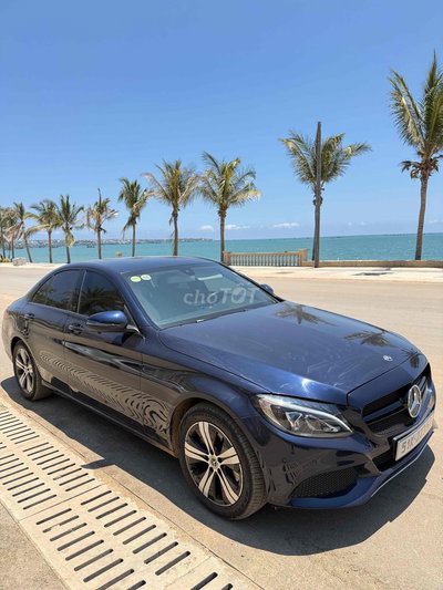 Mercedes-Benz C200 2017 Xanh/Đen Full Bd Cực Đẹp