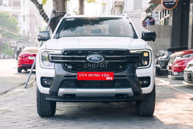 Ford Ranger 2024 Wildtrack 4x4 12.000 km Trắng