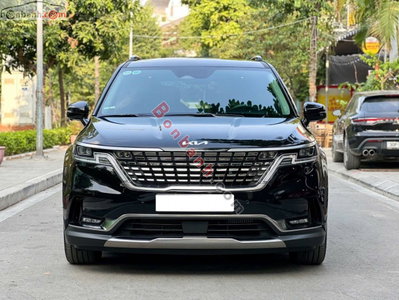 Xe Kia Carnival Signature 2.2D 2024