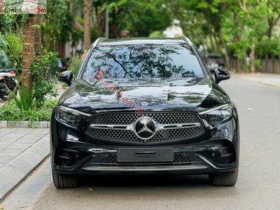 Xe Mercedes Benz GLC 300 4Matic 2023