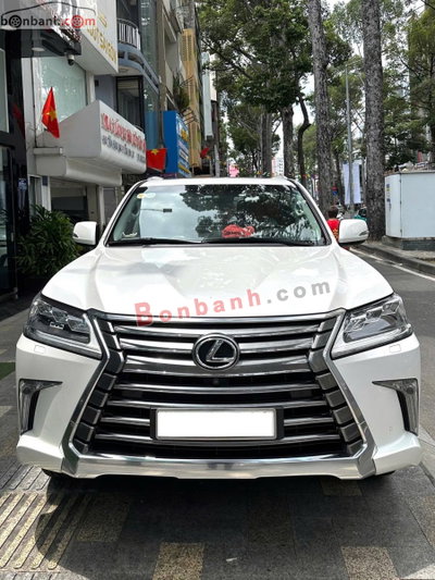 Xe Lexus LX 570 2017
