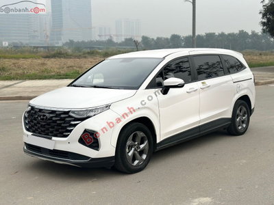 Xe Hyundai Custin Tiêu Chuẩn 1.5T 2023
