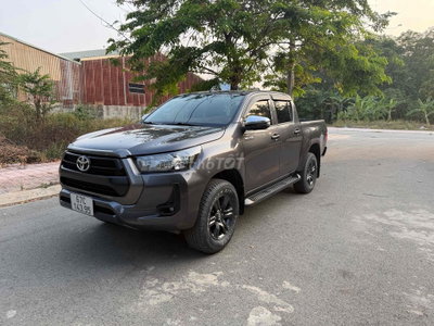 Toyota Hilux 2021 2.4E 4x2 AT - 90000 km