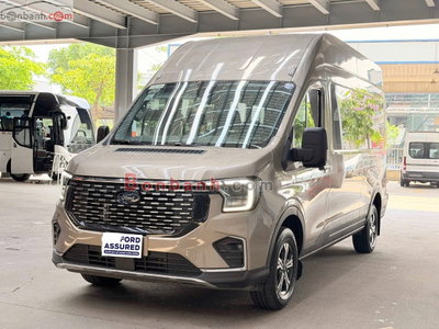 Xe Ford Transit Premium 2024