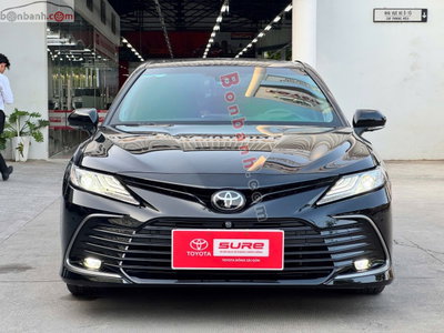 Xe Toyota Camry 2.5Q 2024