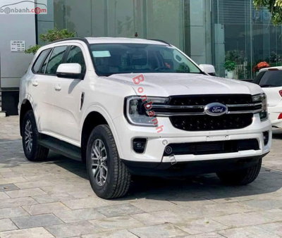 Xe Ford Everest Ambiente 2.0L 4x2 AT 2025