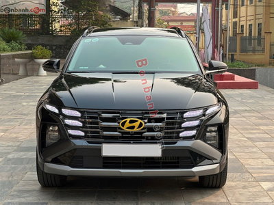 Xe Hyundai Tucson 1.6 AT Turbo HTRAC Đặc biệt 2025