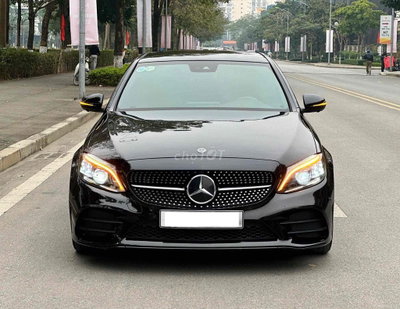 Mercedes Benz C300 AMG 2021 siêu đẹp cực đẳng câp