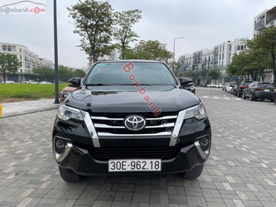 Xe Toyota Fortuner 2.4G 4x2 MT 2017