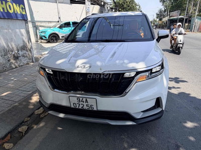 Kia Carnival 2022 Luxury Trắng