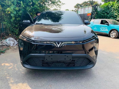 VINFAST MPV 7 ĐỦ MÀU GIẢM 14% KÈM BHVC 2 NĂM