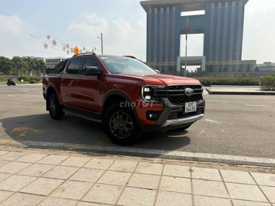 Cần bán Ford Ranger Wildtrak 2023 4x4 Đỏ