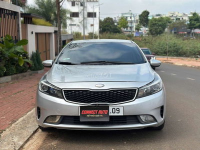 Kia Cerato 2016 1.6 MT Bạc