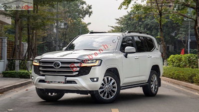 Xe Toyota Land Cruiser 3.5 V6 2022