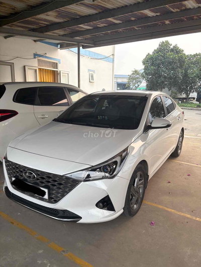 Hyundai Accent 2021 ATH 100000 km