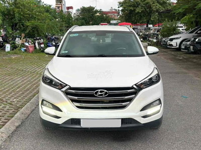 Hyundai Tucson 2015 2.0AT Trắng Nhập Khẩu