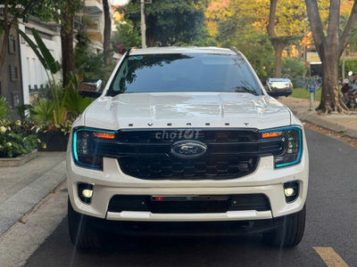 Ford Everest Ambient 2024
