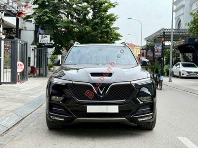 Xe VinFast President 6.2 V8 2021