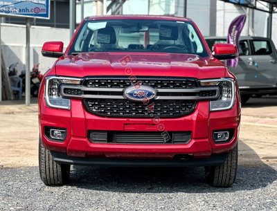 Xe Ford Ranger XLS 2.0L 4x2 AT 2026