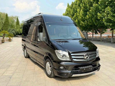 Mercedes-Benz Sprinter 2500 2017 Đen