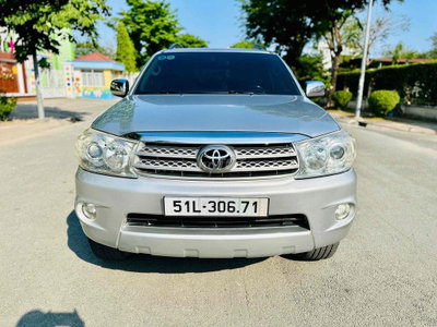 Toyota Fortuner 2009 2.7V - AT