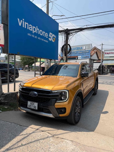 Cần bán wildtrak siêu mới