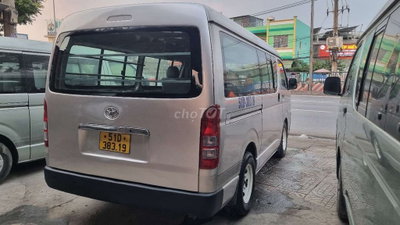 Toyota Hiace Van 2005 Bạc