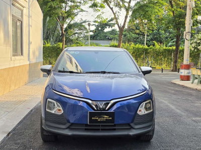 VinFast VF5 Plus miển phí sạc