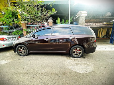 Mitsubishi Grandis 2006 Nâu