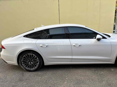 Audi A7 2024 45 TFSI - 26000 km
