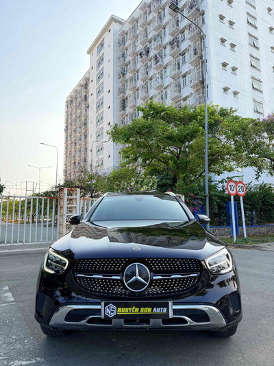 Merểcdes GLC 200 - 4 Matic Bản V1 Sản xuất 2021 ✅