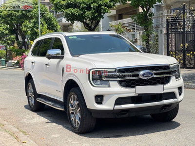 Xe Ford Everest Titanium Plus 2.0L 4x4 AT 2025