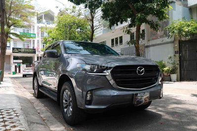 Mazda BT-50 2022 AT 1 cầu