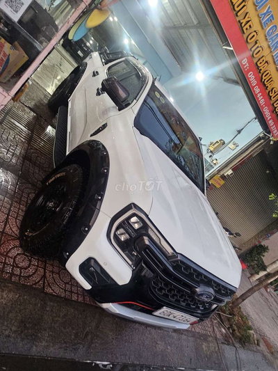 Ford Ranger Wintrack 2023 Trắng 30 ngàn km