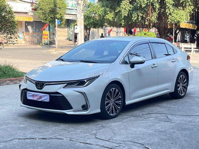 Bán Toyota Corolla Altis 2022 1.8V hỗ trợ bank