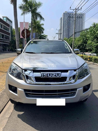 Isuzu Dmax 2015 2.5L 4x4 xe đẹp