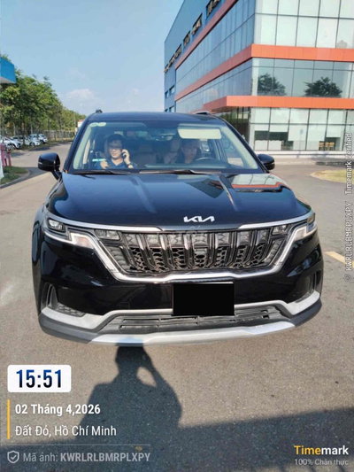 KIA Carnival 2022 Luxury 2.2D Đen nâu