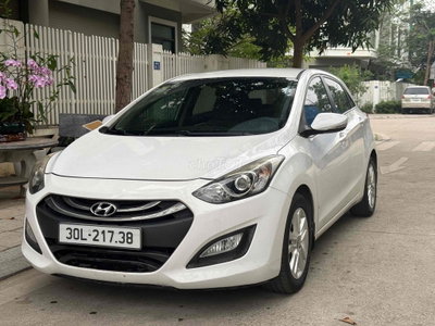 chính chủ cần bán hyundai i30 nhập hàn 2013